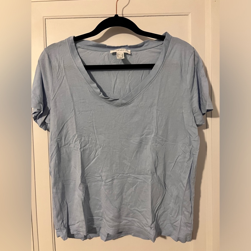 Forever 21 light blue short sleeve t-shirt. Size XL